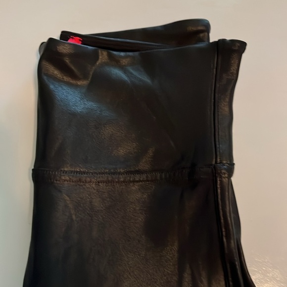 Spanx Faux Leather Moto Style Pull On Size S/P - Picture 16 of 16